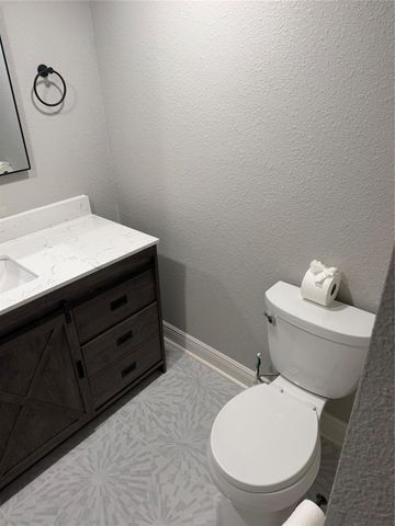 12230 Kleinmeadow Drive, Houston, TX 77066