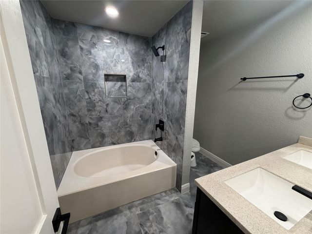 12230 Kleinmeadow Drive, Houston, TX 77066