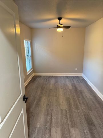 12230 Kleinmeadow Drive, Houston, TX 77066