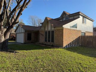 12230 Kleinmeadow Drive, Houston, TX 77066