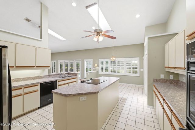 18805 Kelly Road, Spring Hill(pasco), FL 34610