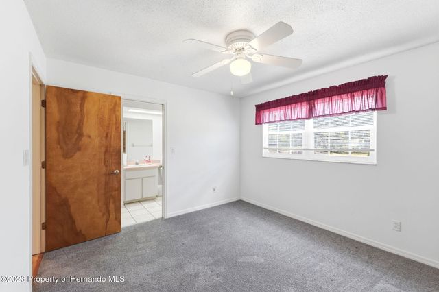 18805 Kelly Road, Spring Hill(pasco), FL 34610