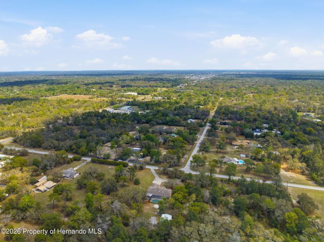 18805 Kelly Road, Spring Hill(pasco), FL 34610