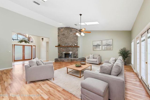 18805 Kelly Road, Spring Hill(pasco), FL 34610