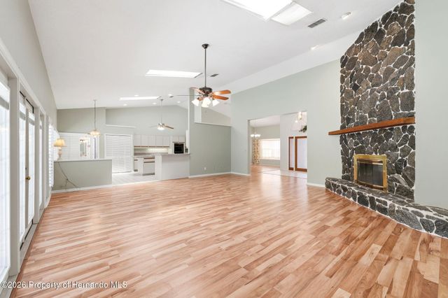 18805 Kelly Road, Spring Hill(pasco), FL 34610