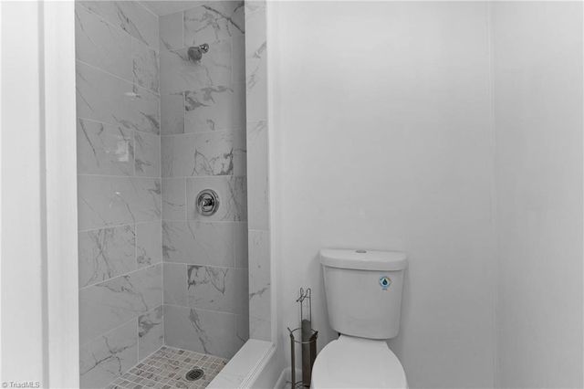 5217 Brenda Drive, Winston-salem, NC 27107