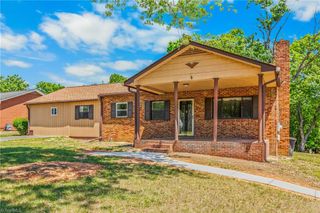 5217 Brenda Drive, Winston-salem, NC 27107