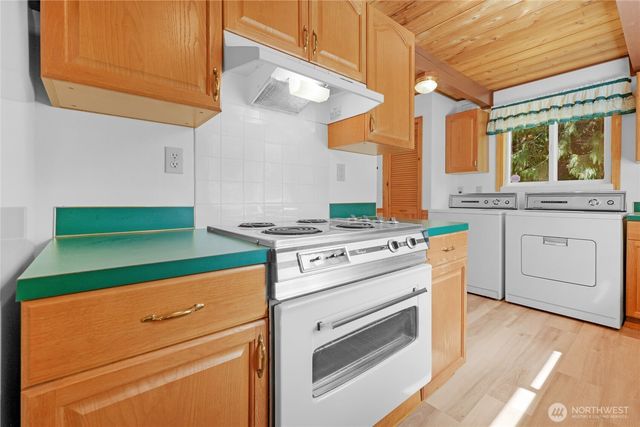 41819 S Shore Drive, Concrete, WA 98237
