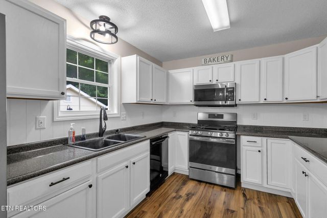 2927 Muzzle Lane, Knoxville, TN 37918