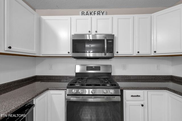 2927 Muzzle Lane, Knoxville, TN 37918