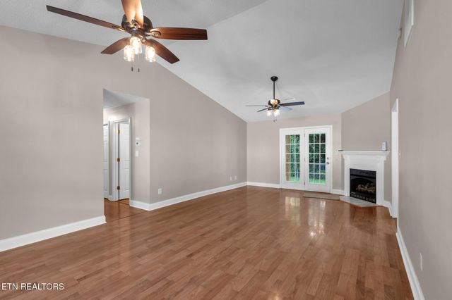 2927 Muzzle Lane, Knoxville, TN 37918