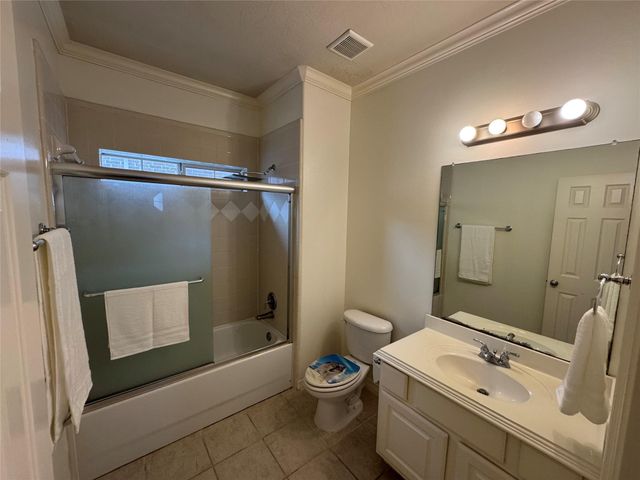 7608 Janak Drive, Houston, TX 77055