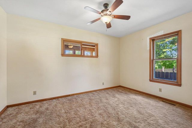 317 W Main STREET, Port Washington, WI 53074