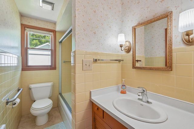 317 W Main STREET, Port Washington, WI 53074