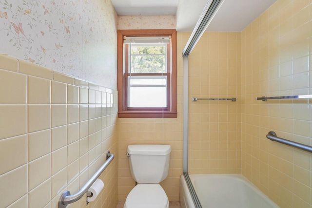 317 W Main STREET, Port Washington, WI 53074
