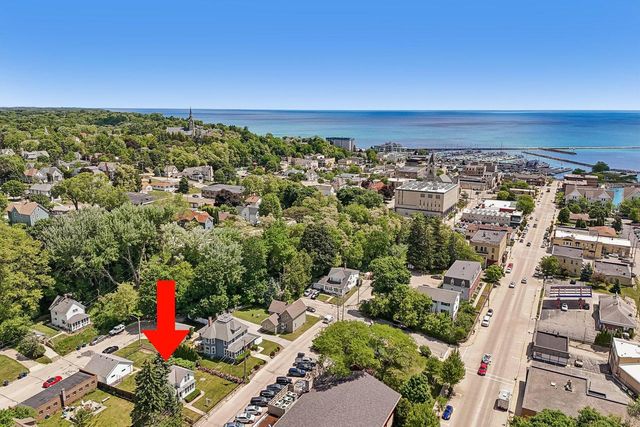 317 W Main STREET, Port Washington, WI 53074
