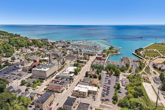 317 W Main STREET, Port Washington, WI 53074