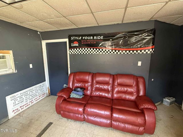 605 Northeast Trent Street, Norton, VA 24273