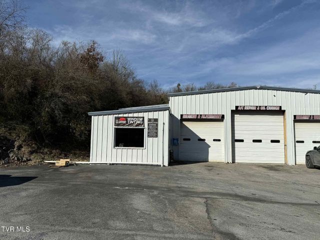 605 Northeast Trent Street, Norton, VA 24273