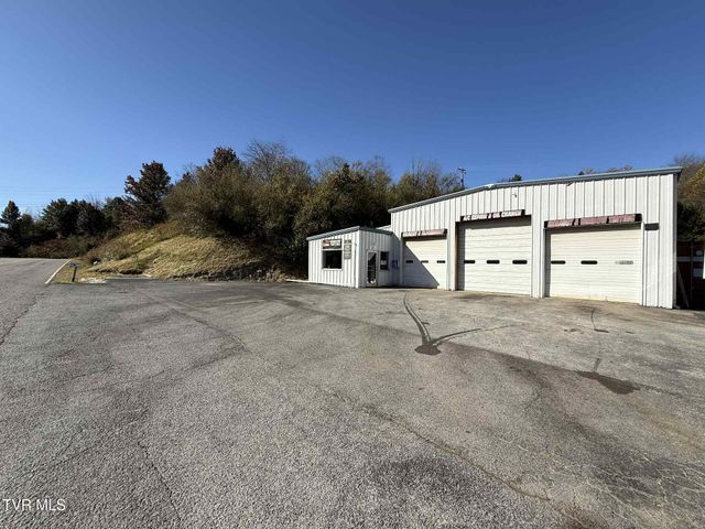 605 Northeast Trent Street, Norton, VA 24273