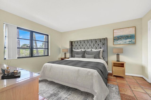 2625 Lowson Boulevard B, Delray Beach, FL 33445