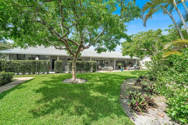 2625 Lowson Boulevard B, Delray Beach, FL 33445