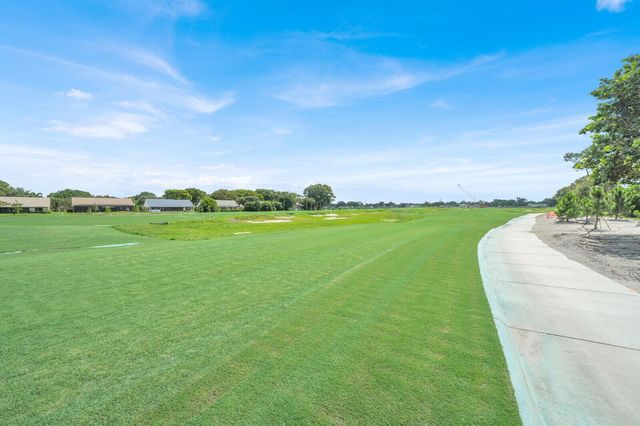 2625 Lowson Boulevard B, Delray Beach, FL 33445