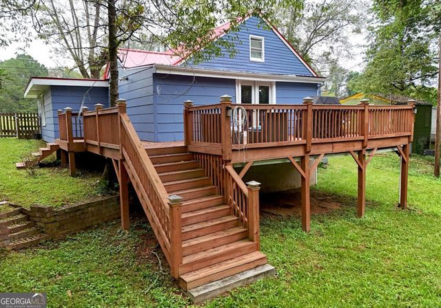 742 Hillcrest Drive, Mccaysville, GA 30555
