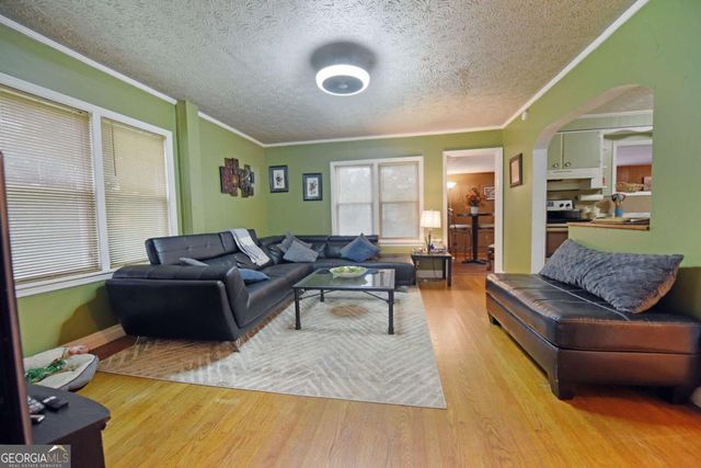 742 Hillcrest Drive, Mccaysville, GA 30555