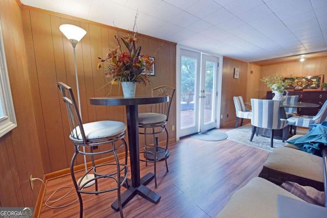 742 Hillcrest Drive, Mccaysville, GA 30555