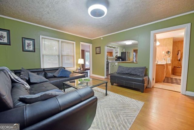 742 Hillcrest Drive, Mccaysville, GA 30555