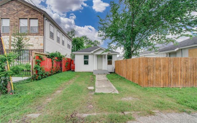 4902 Lee Street, Houston, TX 77020
