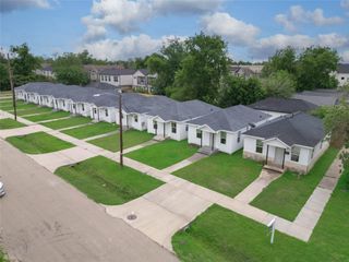 4902 Lee Street, Houston, TX 77020