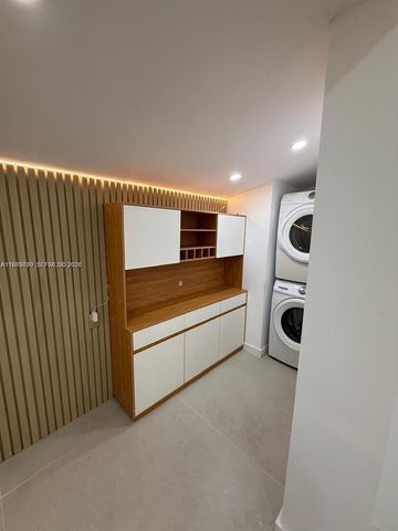 401 NW 131st St 401, North Miami, FL 33168