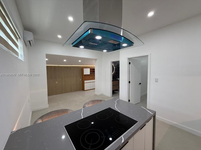 401 NW 131st St 401, North Miami, FL 33168