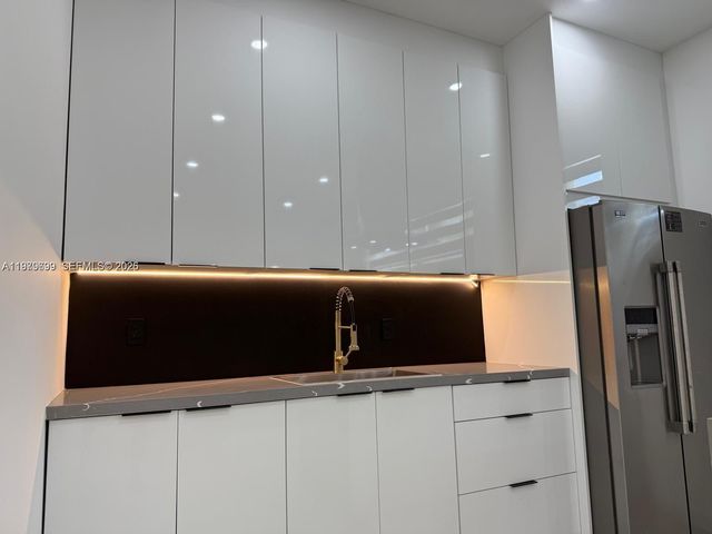 401 NW 131st St 401, North Miami, FL 33168