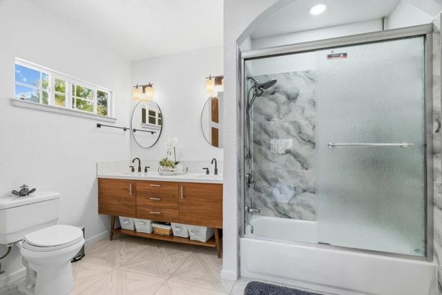 9465 Watsonville Road, Gilroy, CA 95020