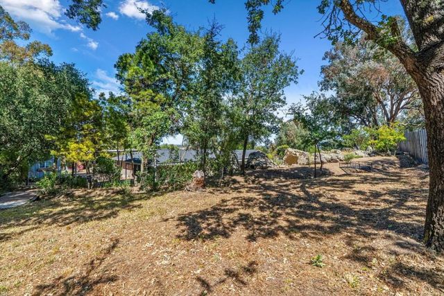 9465 Watsonville Road, Gilroy, CA 95020
