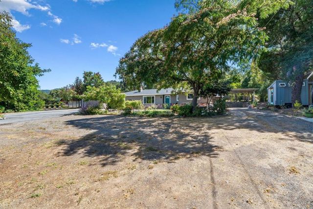 9465 Watsonville Road, Gilroy, CA 95020