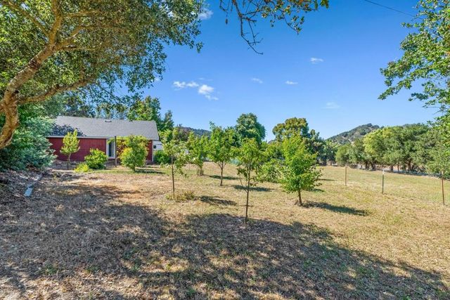 9465 Watsonville Road, Gilroy, CA 95020