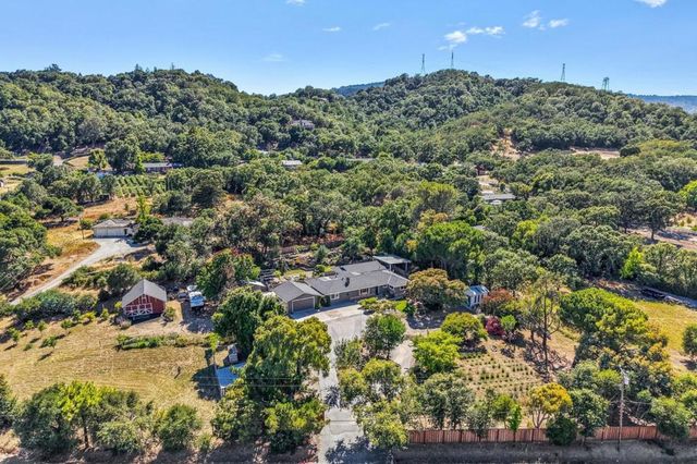 9465 Watsonville Road, Gilroy, CA 95020