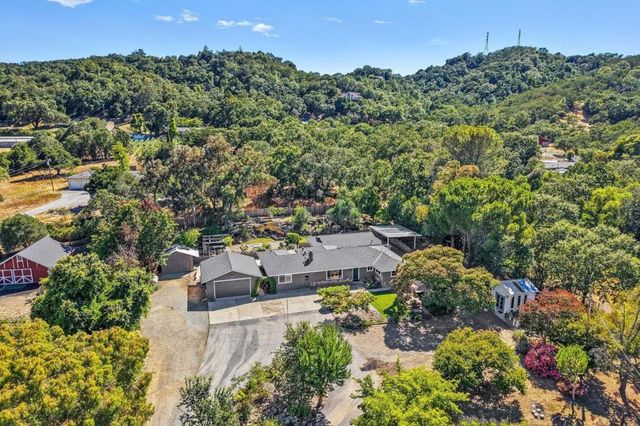 9465 Watsonville Road, Gilroy, CA 95020
