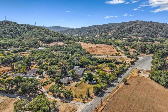 9465 Watsonville Road, Gilroy, CA 95020