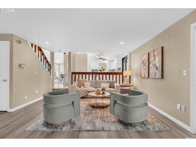 3010 Ne LINDEN Ave, Gresham, OR 97030