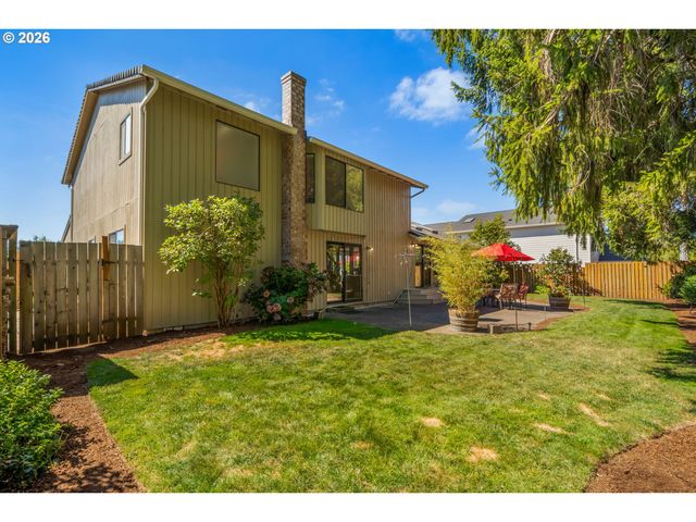 3010 Ne LINDEN Ave, Gresham, OR 97030