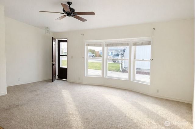 309 5th Avenue SE, Ephrata, WA 98823