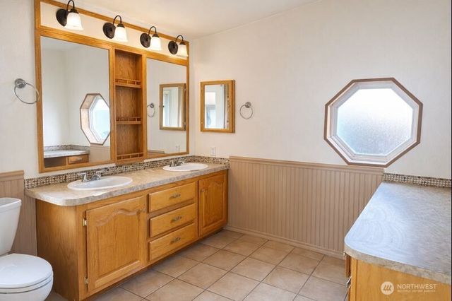 309 5th Avenue SE, Ephrata, WA 98823