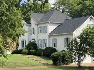 9225 Foxboro Dr, Brentwood, TN 37027