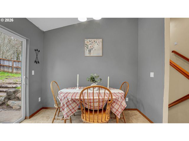 1013 4TH Ave, Vernonia, OR 97064