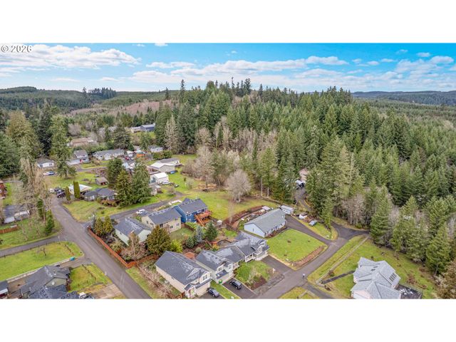 1013 4TH Ave, Vernonia, OR 97064